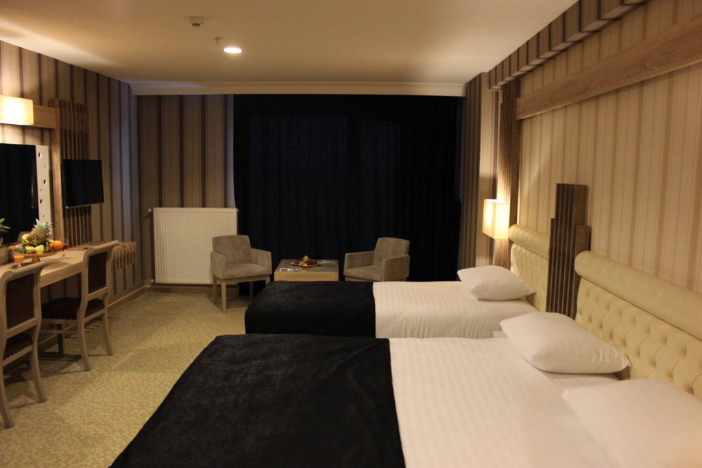 Neba Royal Hotel Samsun Esterno foto